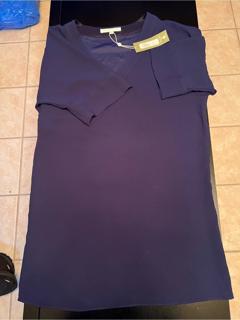 Trina Turk Navy V-Neck Short Sleeve